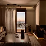Апартаменты Monopolio Waterfront With Sea View, By Zantewize *