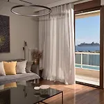 Апартаменты Monopolio Waterfront With Sea View, By Zantewize *