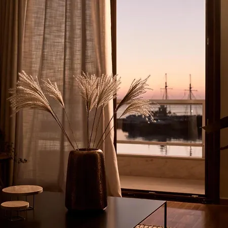 Monopolio Waterfront With Sea View, By Zantewize *
