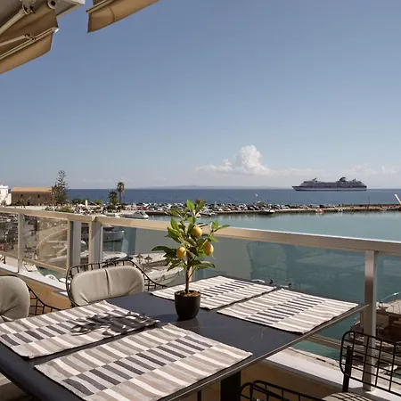 Appartamento Monopolio Waterfront With Sea View, By Zantewize