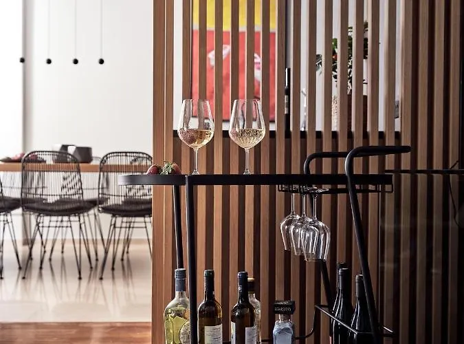 Apartamento Monopolio Waterfront With Sea View, By Zantewize