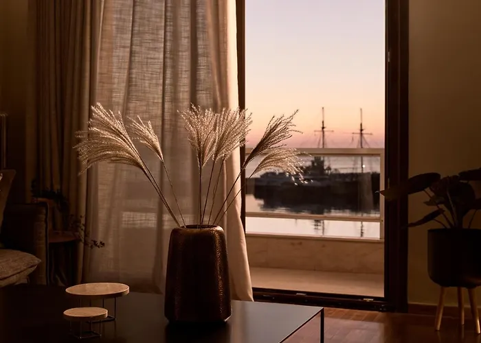Monopolio Waterfront With Sea View, By Zantewize *